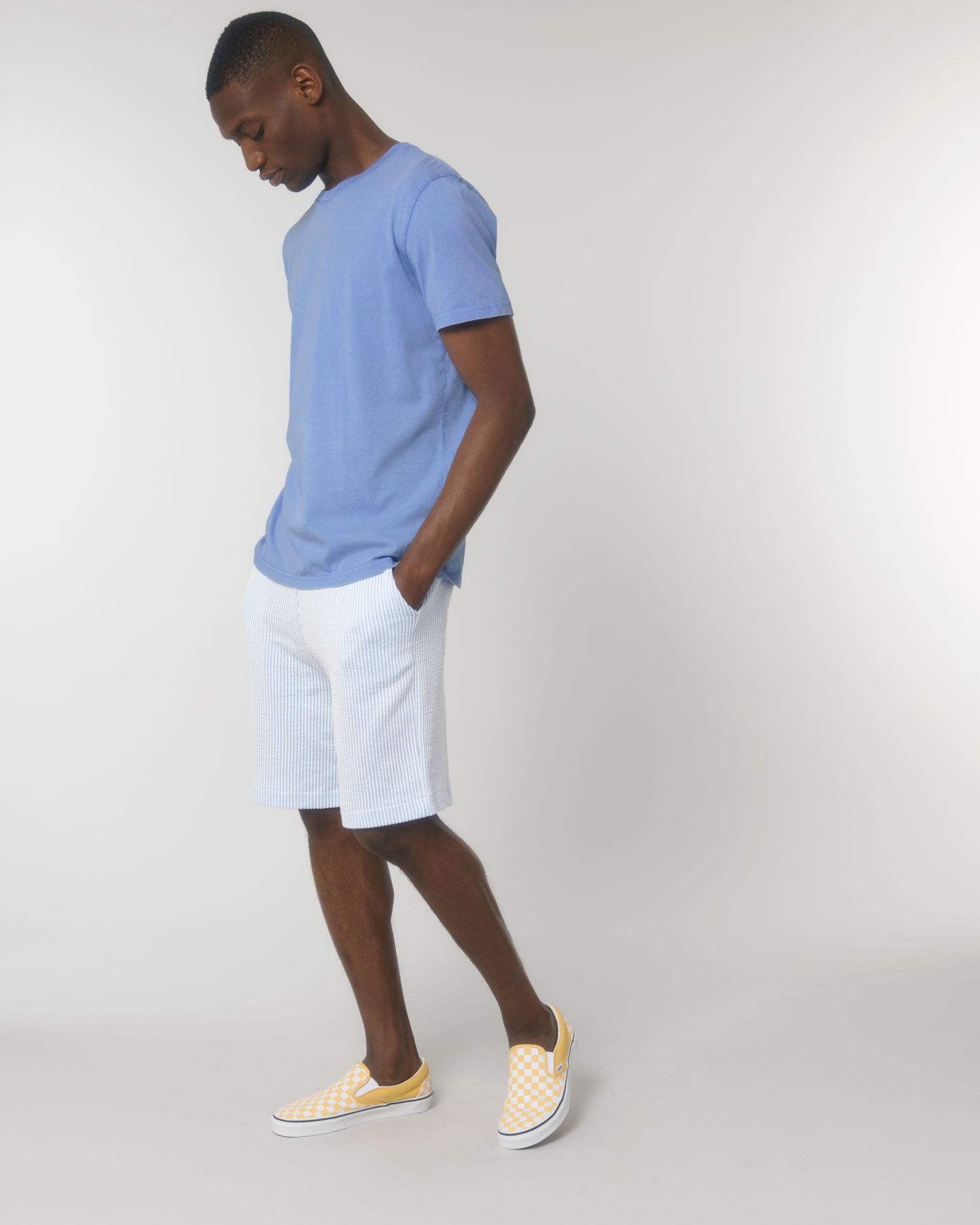 Variation picture for G. Dyed Swimmer Blue